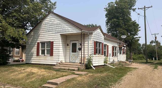Photo of 220 W Lincoln Ave, Salem, SD 57058