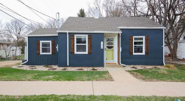 Photo of 706 W 1st St, Sioux Falls, SD 57104