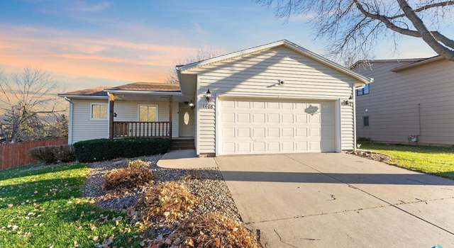 Photo of 1408 S Severn Ln, Sioux Falls, SD 57106