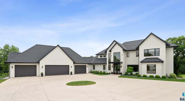 Photo of 1617 S Scarlet Oak Pl, Sioux Falls, SD 57110