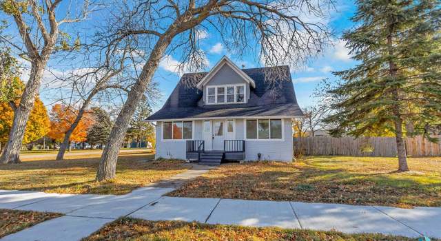 Photo of 300 Spring Ave S, Lake Preston, SD 57249