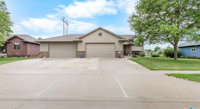 Photo of 3121 S Dubuque Ave, Sioux Falls, SD 57110