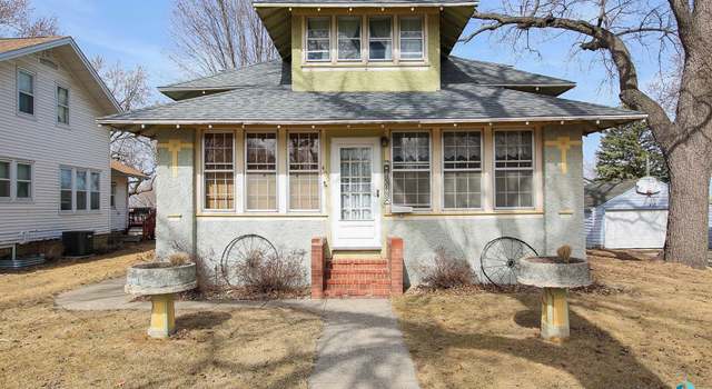 Photo of 405 E 1st Ave, Beaver Creek, MN 56116