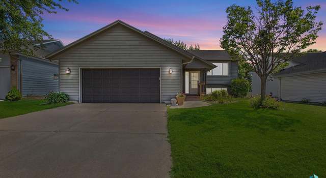 Photo of 800 N Sherwood Ave, Sioux Falls, SD 57103