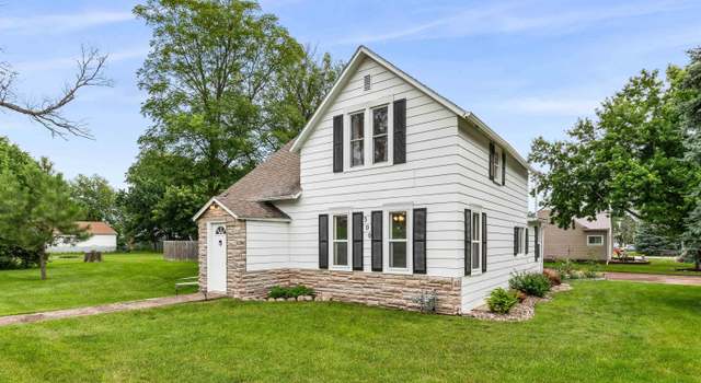 Photo of 300 N 2nd Ave, Montrose, SD 57048
