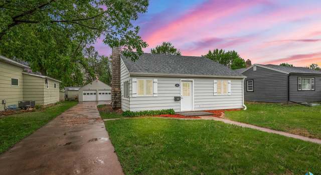 Photo of 331 E Norton Ave, Salem, SD 57058
