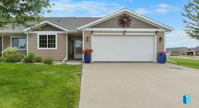Photo of 1129 N Springfield Pl, Sioux Falls, SD 57107
