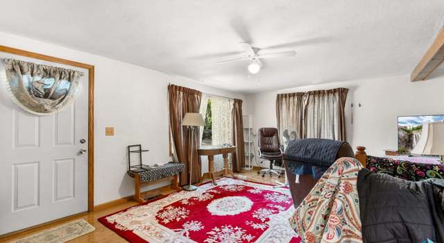 Photo of 615 W McClellan St, Sioux Falls, SD 57104