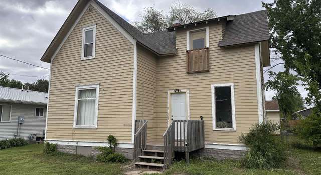 Photo of 816 W 4th St, Canton, SD 57013