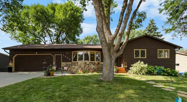Photo of 5908 W Chadwick Pl, Sioux Falls, SD 57106