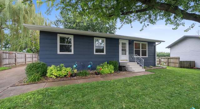 Photo of 728 Executive Ave, Crooks, SD 57020