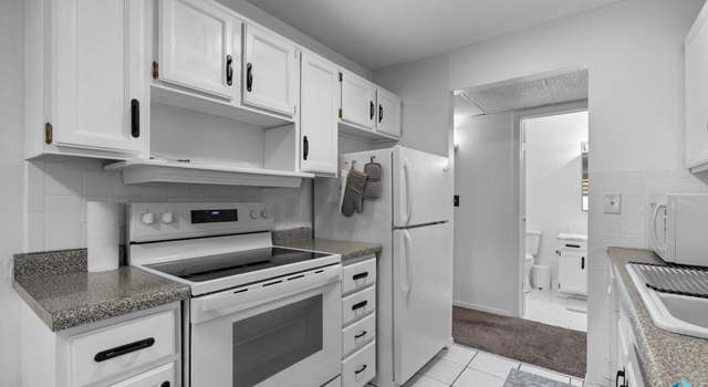 Photo of 3552 S Gateway Blvd #102, Sioux Falls, SD 57106