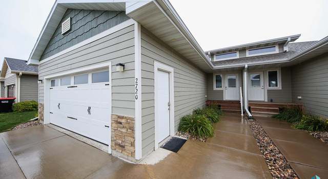 Photo of 2720 E Sunburst Dr, Brandon, SD 57005