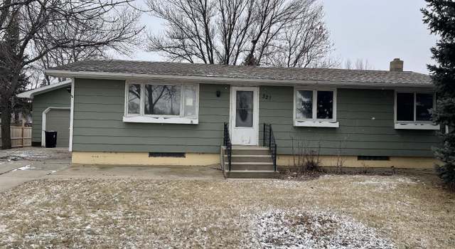Photo of 327 10th St, Ipswich, SD 57451