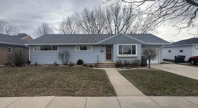 Photo of 425 Dodge St, Luverne, MN 56156