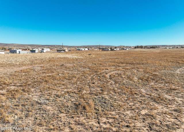 Property at 312 W Grand Canyon Rd, Paulden, AZ 86334