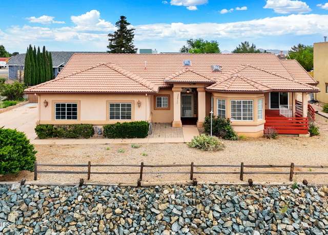 Property at 9724 E Superstition Dr, Prescott Valley, AZ 86314, 3 beds, 2 baths