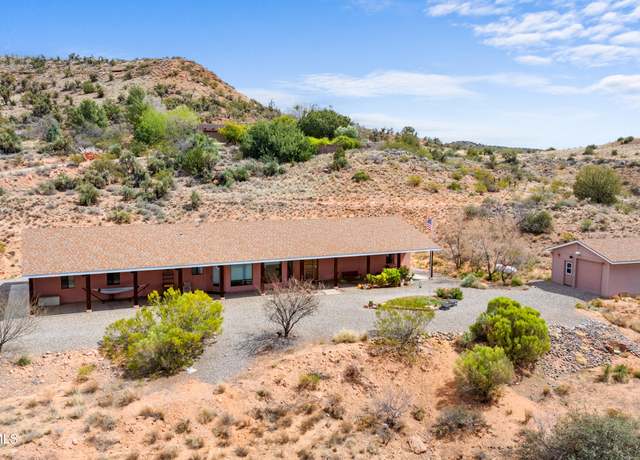 Property at 1980 S Koch Ranch Rd, Cornville, AZ 86325, 3 beds, 3.5 baths