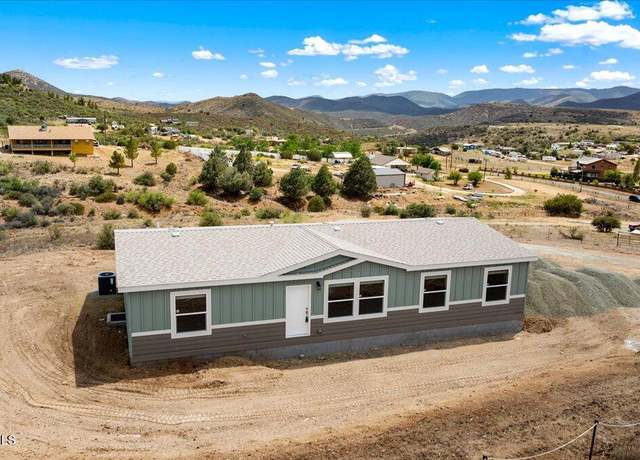 Property at 2915 S Green Valley Way, Dewey-humboldt, AZ 86327, 4 beds, 2 baths