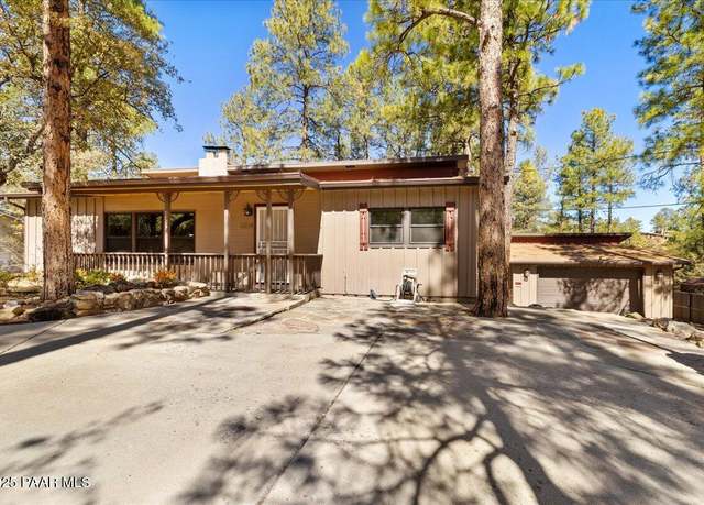 Property at 1024 W Copper Basin Rd, Prescott, AZ 86303, 4 beds, 3 baths