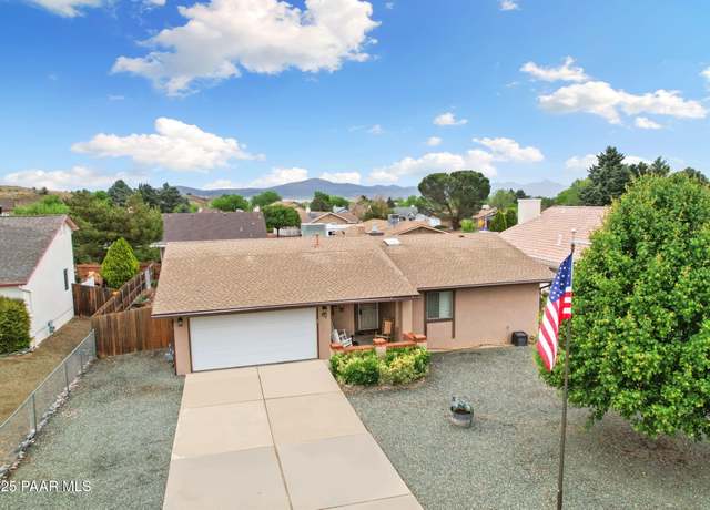 Property at 717 N Old Chisholm Trl, Dewey-humboldt, AZ 86327, 3 beds, 2 baths