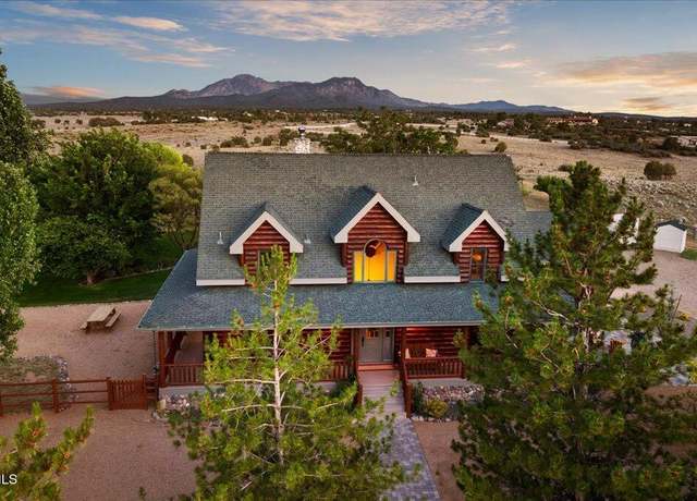 Property at 13560 N Walking Y Ln, Prescott, AZ 86305, 3 beds, 2.5 baths