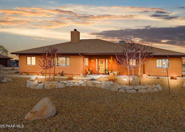 Property at 527 Grove Ln, Chino Valley, AZ 86323, 3 beds, 3 baths