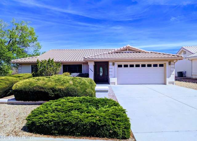 Property at 1986 Golf View Ln, Prescott, AZ 86301, 3 beds, 2 baths