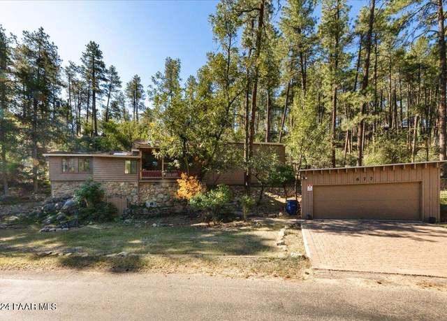 Property at 677 W Canyon Dr, Prescott, AZ 86303, 2 beds, 2.5 baths