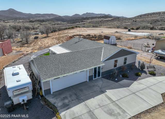 Property at 2935 Omega Dr, Dewey-humboldt, AZ 86329, 3 beds, 2 baths