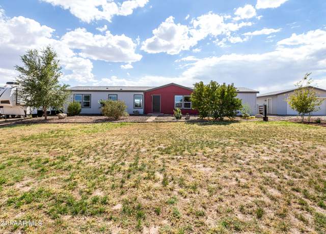 Property at 1721 Bradshaw Ave, Chino Valley, AZ 86323, 4 beds, 2 baths