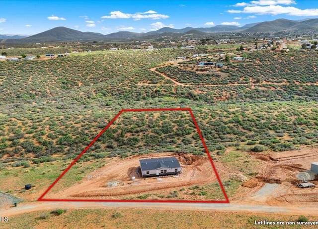 Property at 9855 E Ringold Rd, Dewey-humboldt, AZ 86327, 3 beds, 2 baths