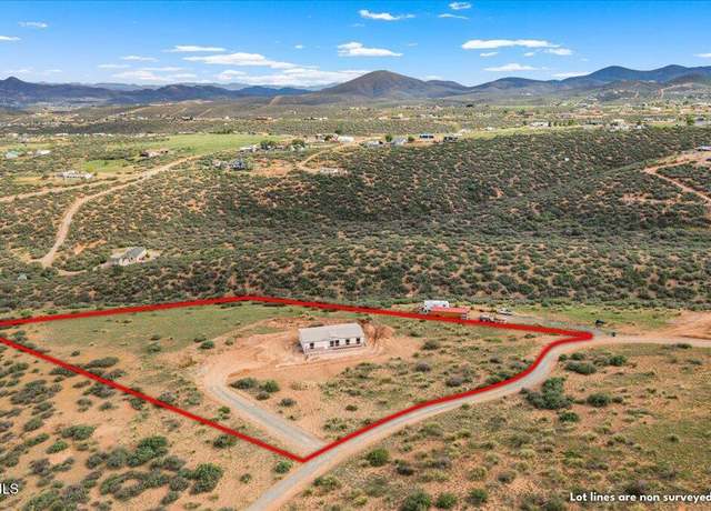Property at 9895 E Ringold Rd, Dewey-humboldt, AZ 86327, 4 beds, 2 baths