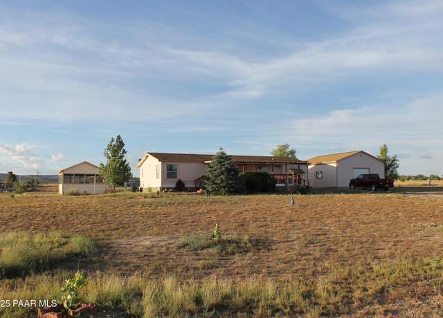 Property at 486 E Grand Canyon Rd, Paulden, AZ 86334, 3 beds, 2 baths