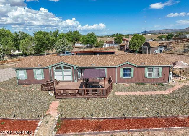 Property at 600 E Sudds Dr, Paulden, AZ 86334, 4 beds, 2 baths