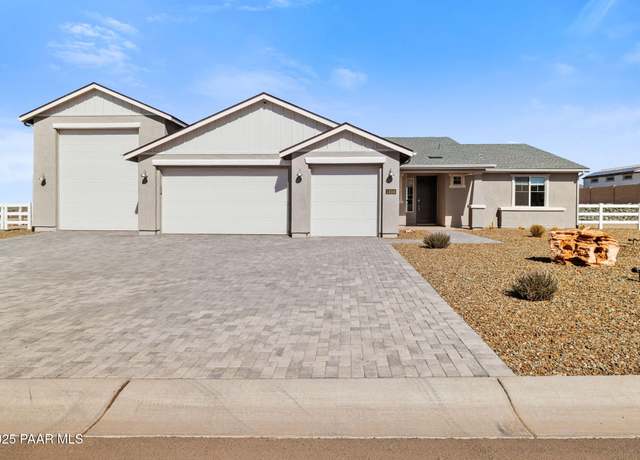 Property at 13514 E Remington Rd, Prescott Valley, AZ 86315, 3 beds, 2 baths
