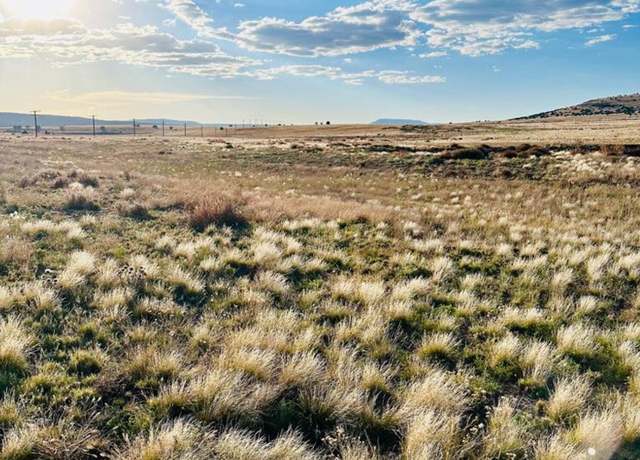 Property at 22400 W Jabin Rd, Seligman, AZ 86337