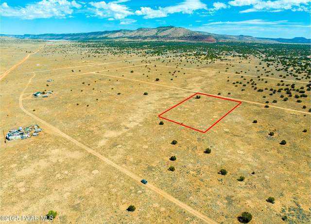 Property at 53297 N Arroyo Dr, Seligman, AZ 86337