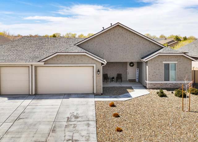 Property at 1648 Bainbridge Ln, Chino Valley, AZ 86323, 4 beds, 2.5 baths