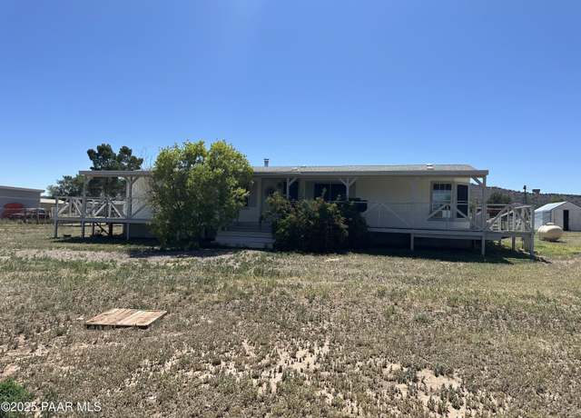 Property at 2810 N Papago Trl, Chino Valley, AZ 86323, 3 beds, 2 baths