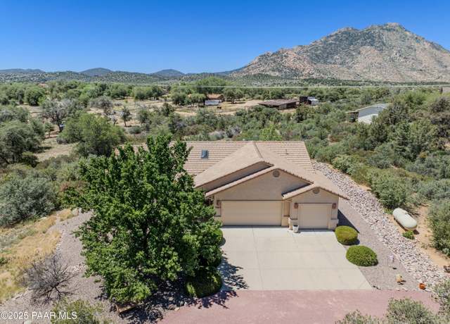 Property at 2685 W Willow Oak Rd, Prescott, AZ 86305, 3 beds, 2 baths