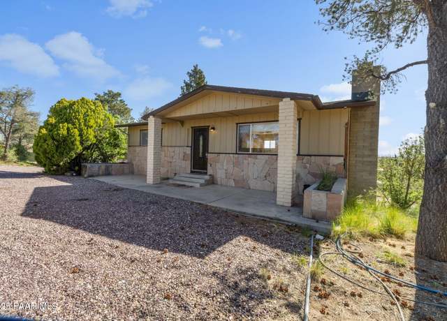 Property at 2615 W Red Tail Way, Prescott, AZ 86305, 3 beds, 2 baths