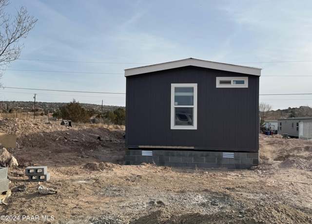 Property at 350 E Alder Ln, Paulden, AZ 86334, 3 beds, 2 baths