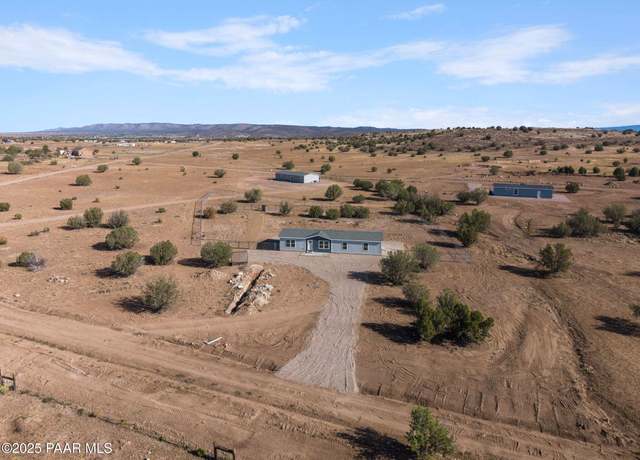 Property at 1440 E Spring Water Dr, Paulden, AZ 86334, 3 beds, 2 baths