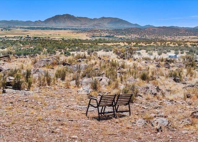 Property at 1555 E Great Pl, Paulden, AZ 86334