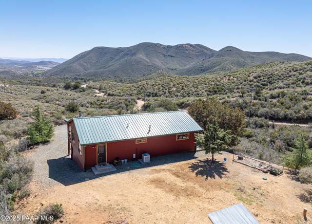Property at 8500 E Poland Rd, Mayer, AZ 86333, 3 beds, 2.5 baths