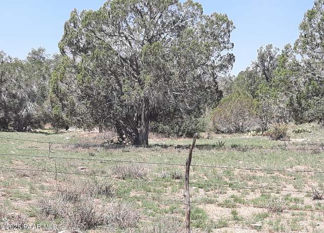 Property at 121 Peaceful Hill Rd, Seligman, AZ 86337
