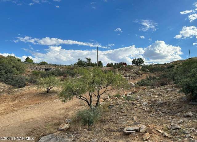 Property at 20100 E Tonelea Trl, Mayer, AZ 86333
