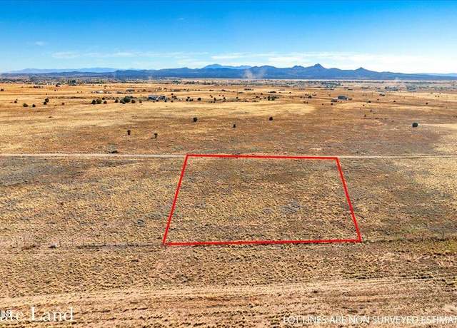 Property at 3336 W Limestone Dr, Paulden, AZ 86334