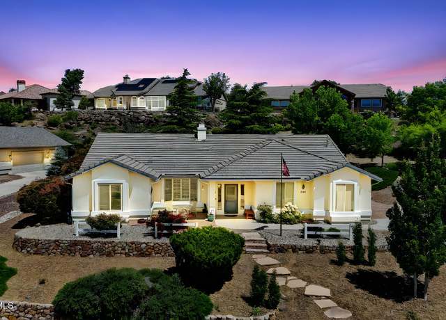 Property at 856 S Lakeview Dr, Prescott, AZ 86301, 3 beds, 2 baths